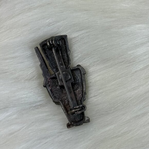 Silver Tone Nutcracker Pin Brooch New on Card 1.25" X .5" - Picture 2 of 2